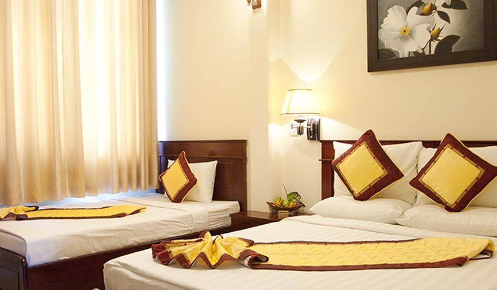 Valentine Luxury Hotel - 31 Bui Vien Street Ho Chi Minh-stad Buitenkant foto
