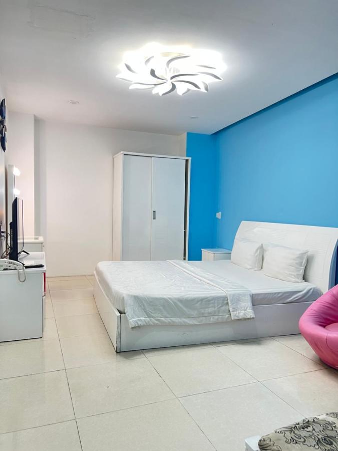 Valentine Luxury Hotel - 31 Bui Vien Street Ho Chi Minh-stad Buitenkant foto