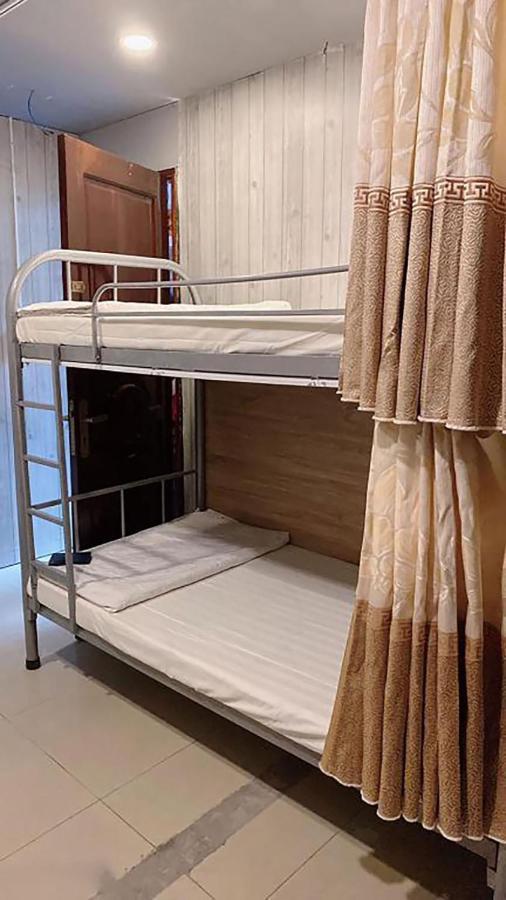 Valentine Luxury Hotel - 31 Bui Vien Street Ho Chi Minh-stad Buitenkant foto