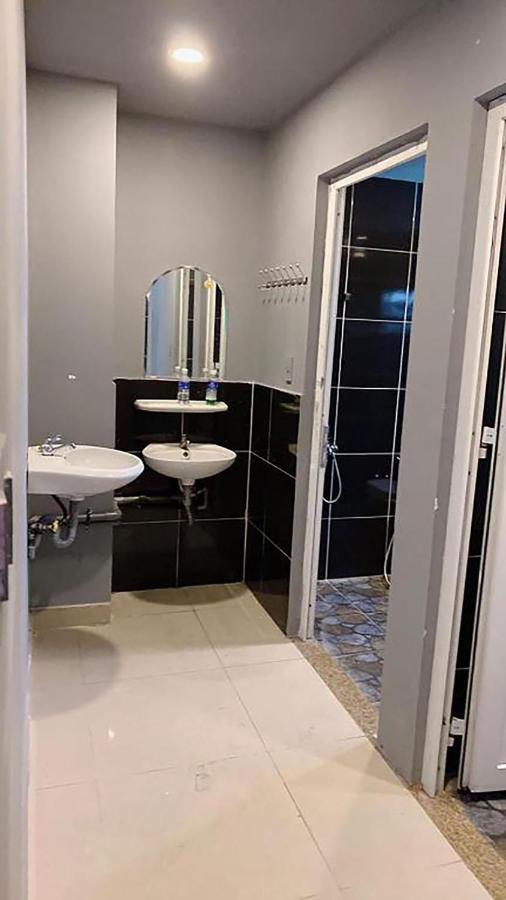 Valentine Luxury Hotel - 31 Bui Vien Street Ho Chi Minh-stad Buitenkant foto