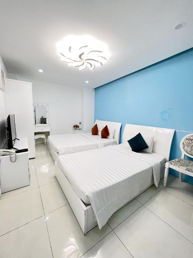 Valentine Luxury Hotel - 31 Bui Vien Street Ho Chi Minh-stad Buitenkant foto