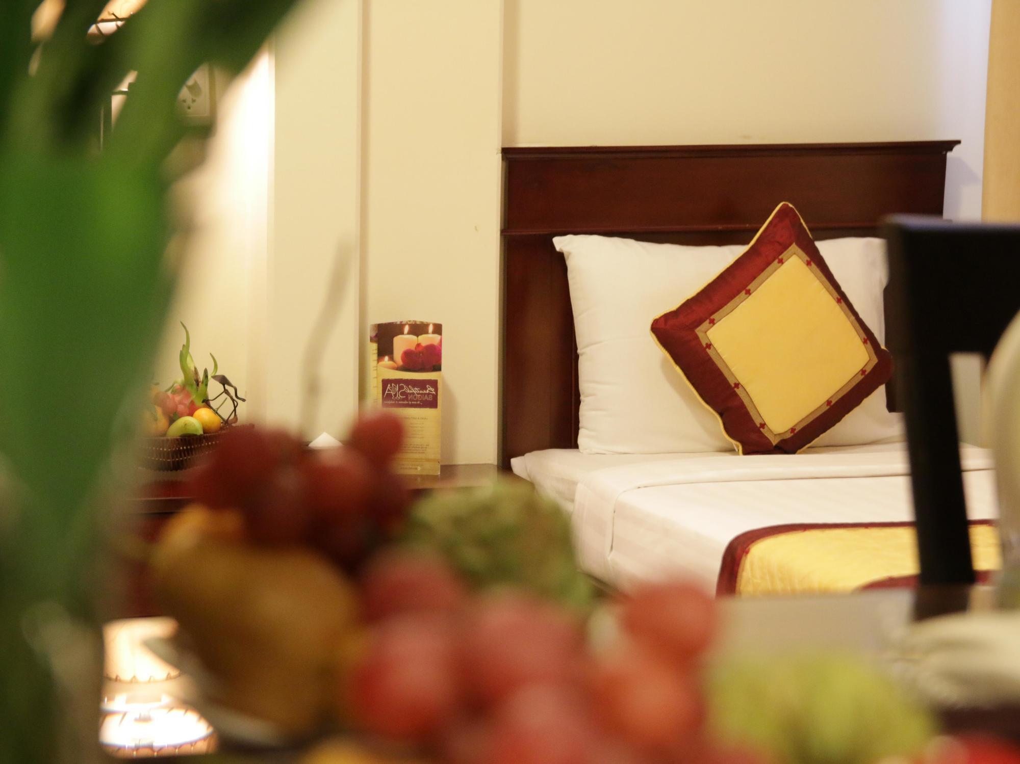 Valentine Luxury Hotel - 31 Bui Vien Street Ho Chi Minh-stad Buitenkant foto