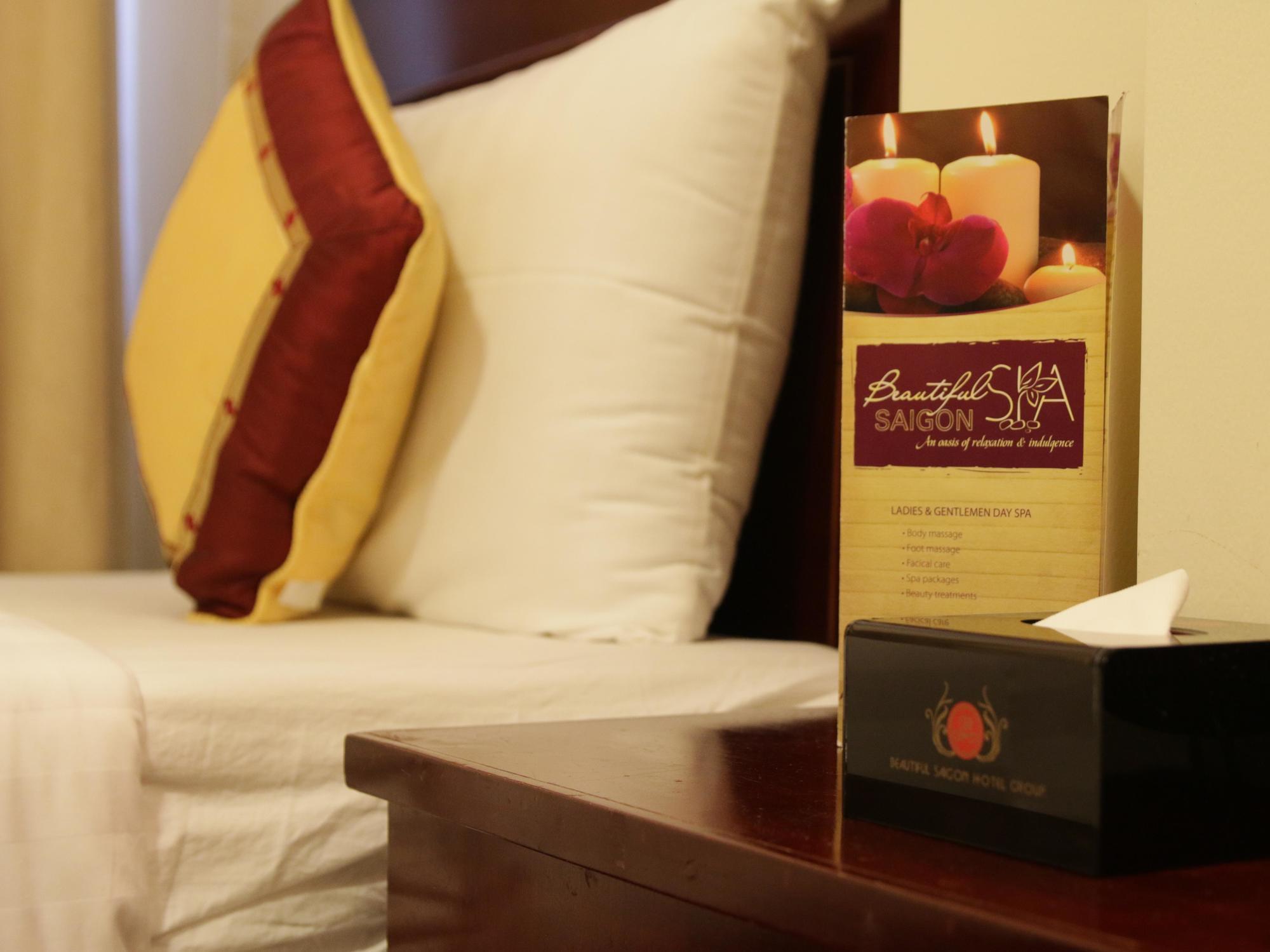 Valentine Luxury Hotel - 31 Bui Vien Street Ho Chi Minh-stad Buitenkant foto